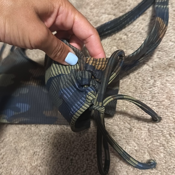 Bikini top - Picture 2 of 4